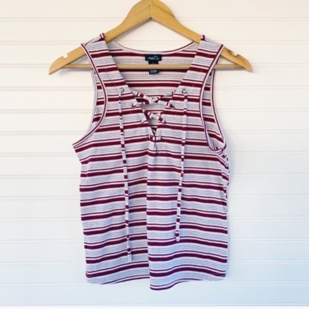 Rue21 striped tank top Size‎ L